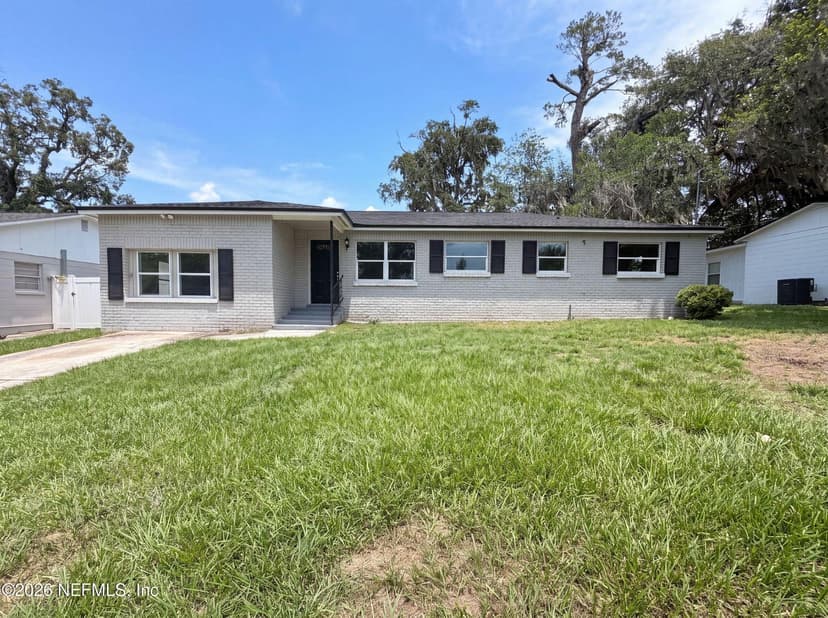 411 CAPRICORN Lane, Orange Park, FL 32073