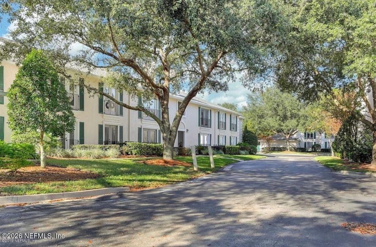 13715 RICHMOND PARK Drive N 504, Jacksonville, FL 32224, Jacksonville, FL - photo 1