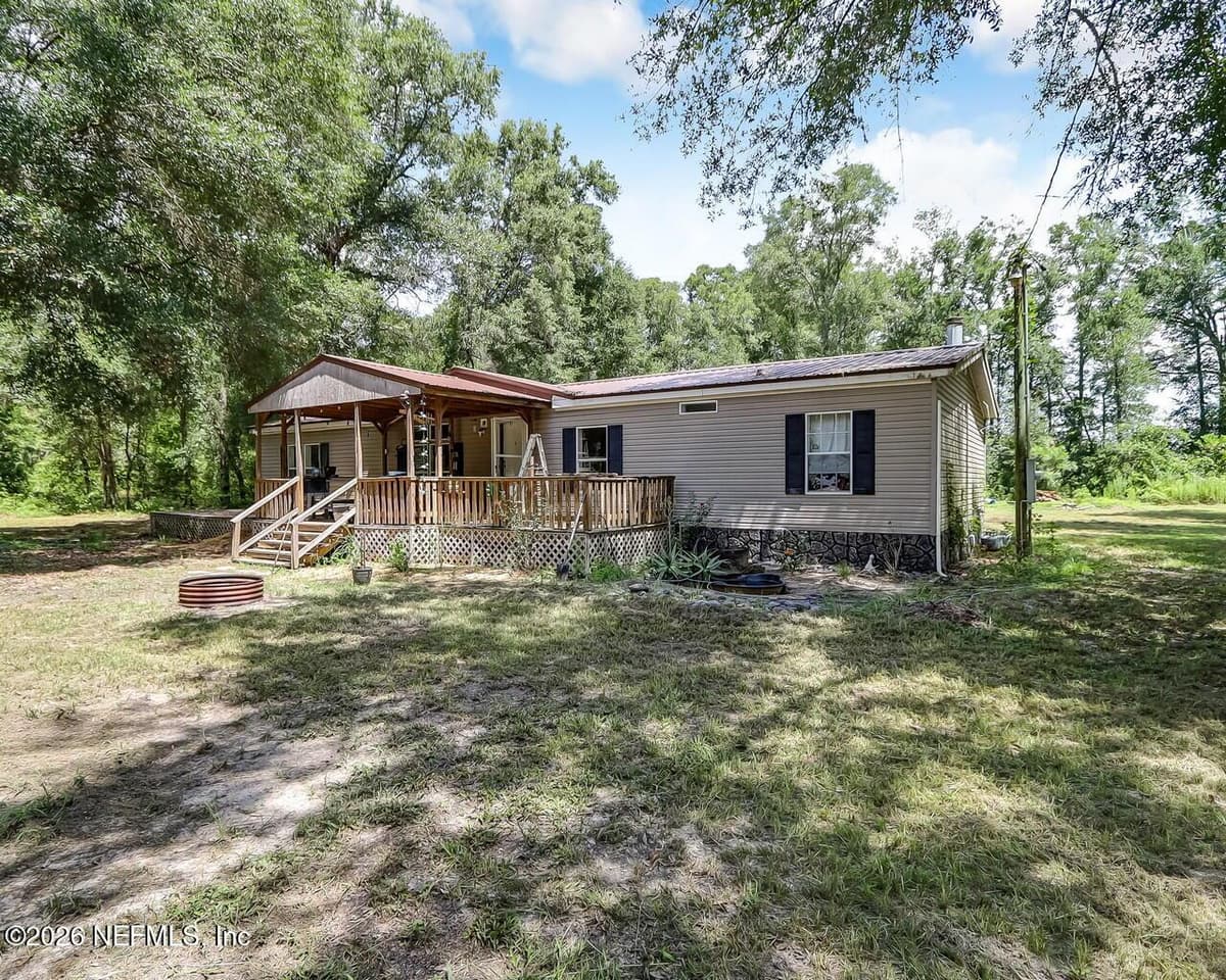 239 SW SARATOGA Court, Fort White, FL 32038, Fort White, FL - photo 2