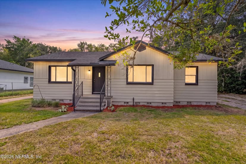 8956 5TH Avenue, Jacksonville, FL 32208