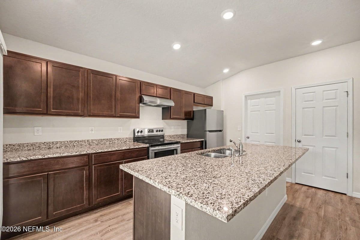 8682 KAYE Lane, Jacksonville, FL 32222, Jacksonville, FL - photo 3