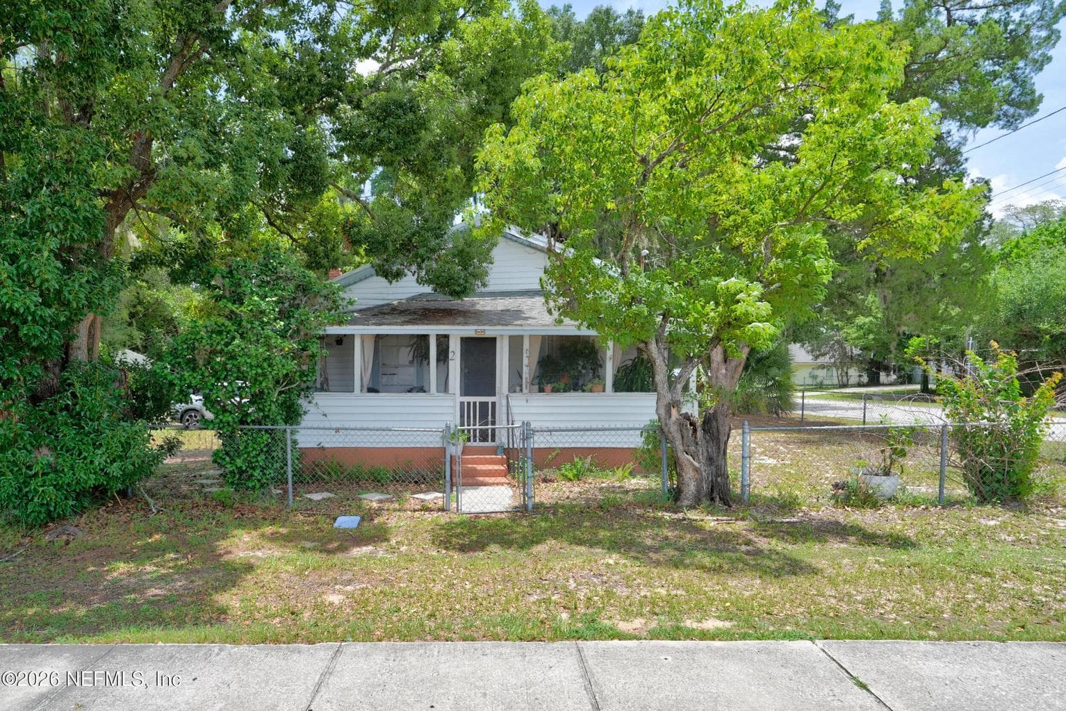2 N OAKRIDGE Avenue, Green Cove Springs, FL 32043, Green Cove Springs, FL - photo 1