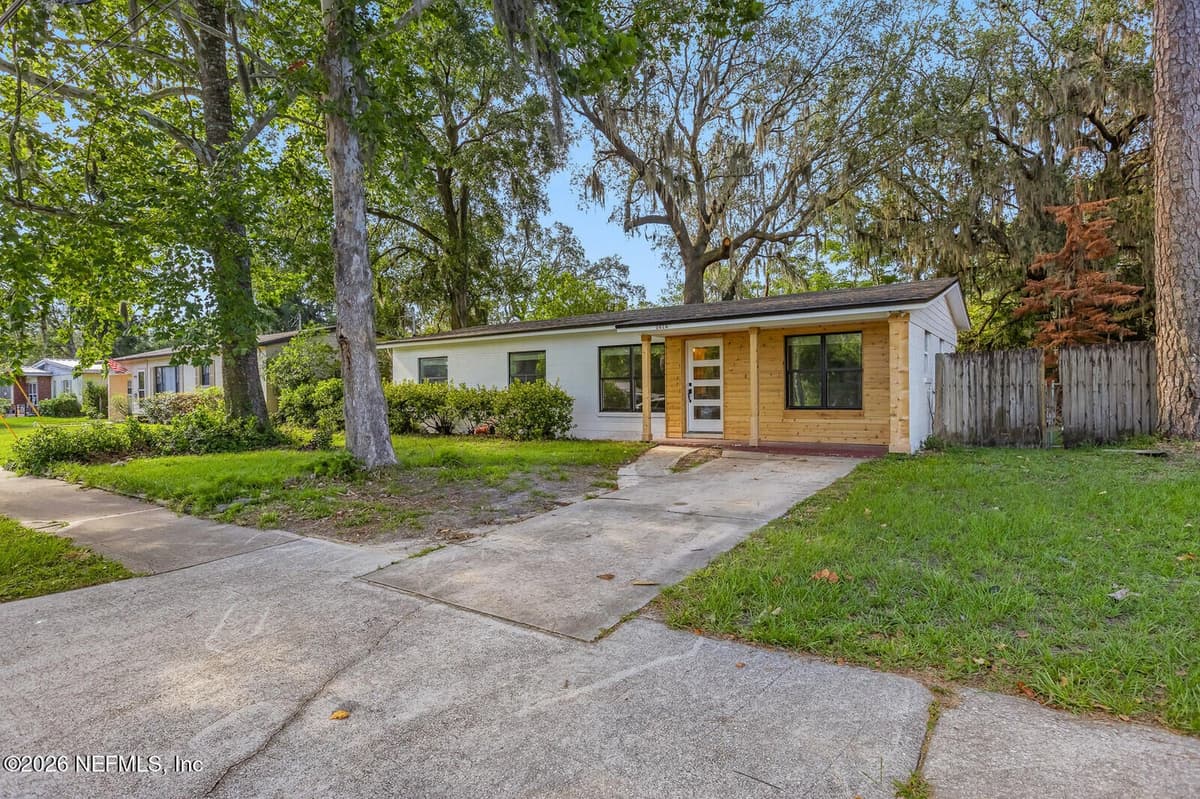2614 LEONID Road, Jacksonville, FL 32218, Jacksonville, FL - photo 2