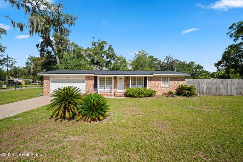1116 PLAINFIELD Avenue, Orange Park, FL 32073