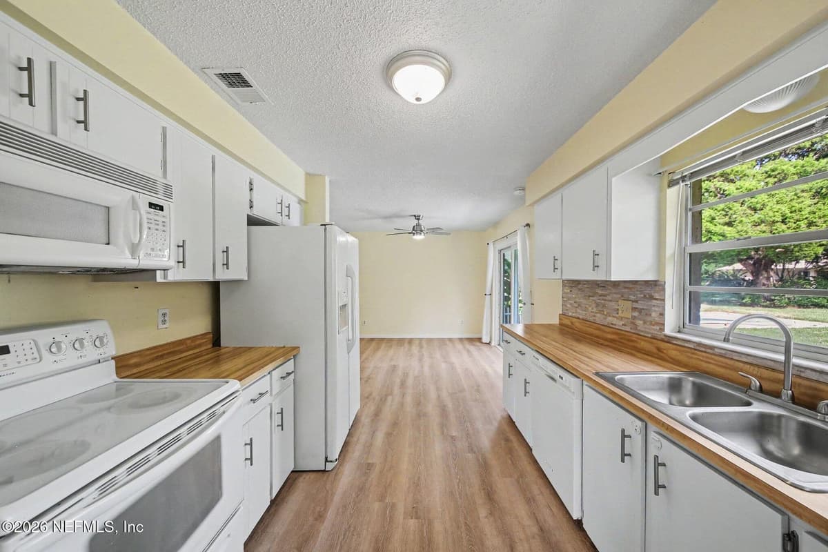 115 FORSYTHE Lane, Palm Coast, FL 32137, Palm Coast, FL - photo 2