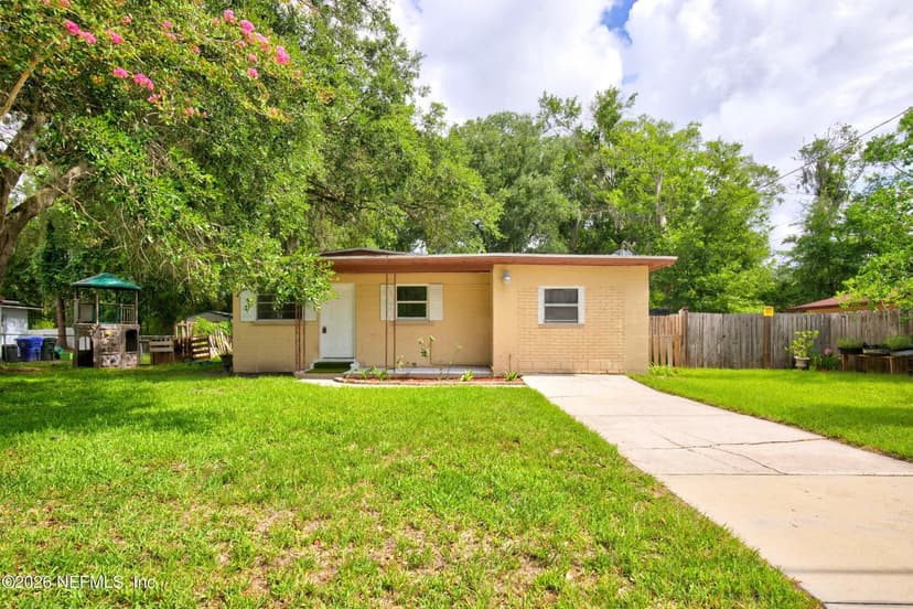 845 FLOYD Circle N, Orange Park, FL 32073