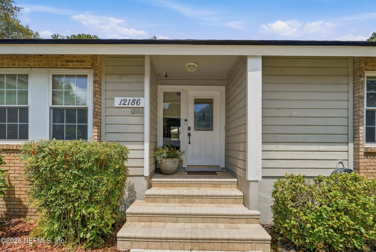 12186 TRAVERTINE Trail, Jacksonville, FL 32223, Jacksonville, FL - photo 2