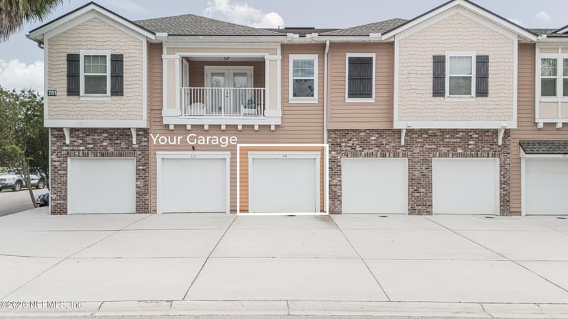201 LARKIN Place 104, St. Johns, FL 32259