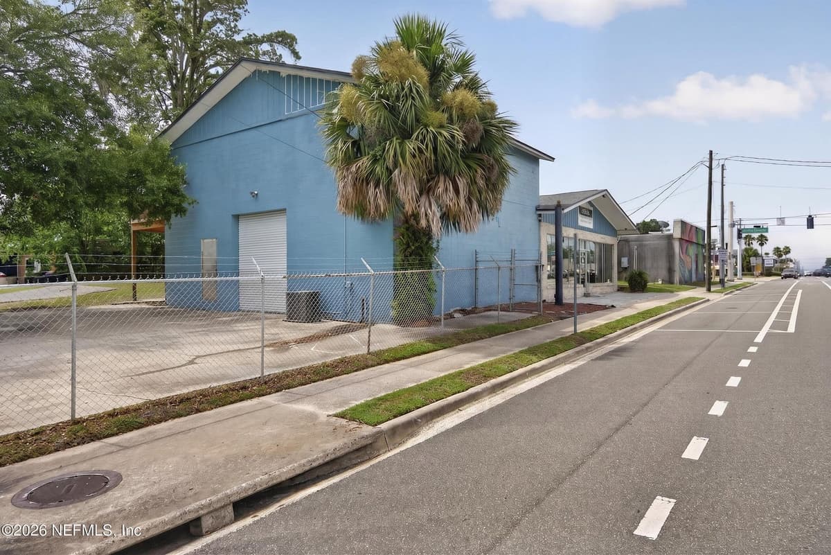 2016 CASSAT Avenue, Jacksonville, FL 32210, Jacksonville, FL - photo 3