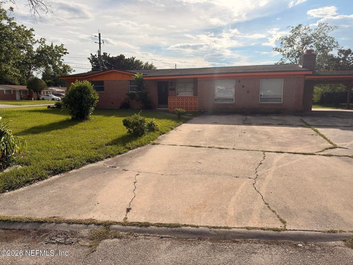 9806 PRIORY Avenue, Jacksonville, FL 32208, Jacksonville, FL - photo 2