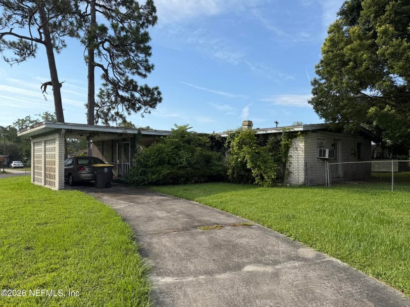 7606 CONTOUR Drive, Jacksonville, FL 32221