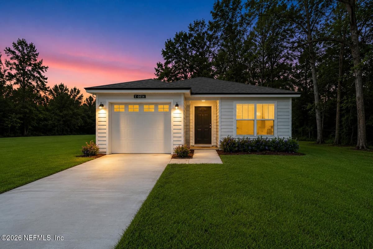 8040 SISKIN Avenue, Jacksonville, FL 32219, Jacksonville, FL - photo 2