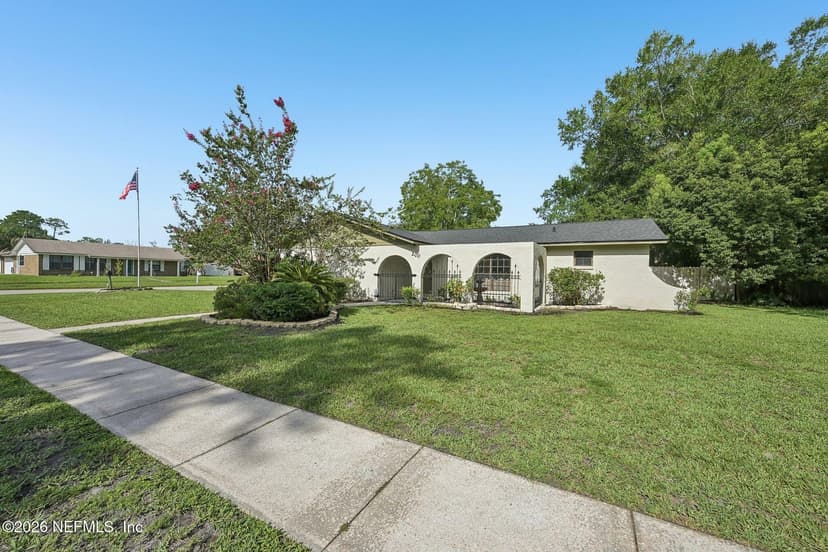 200 DEBARRY Avenue, Orange Park, FL 32073
