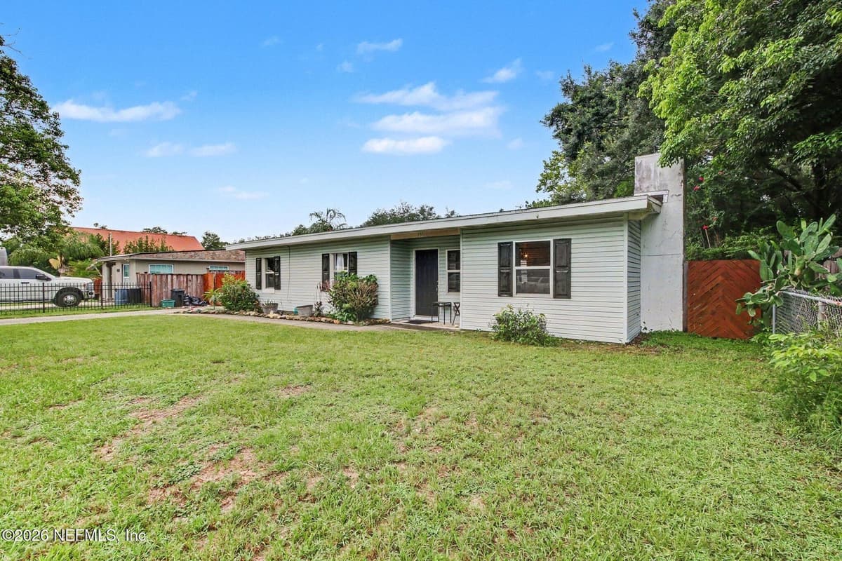 231 E 1ST Street, Chuluota, FL 32766, Chuluota, FL - photo 2