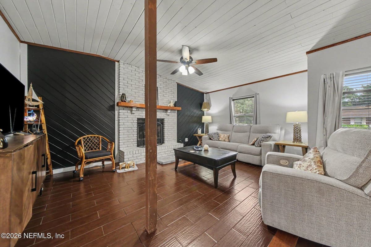 231 E 1ST Street, Chuluota, FL 32766, Chuluota, FL - photo 3