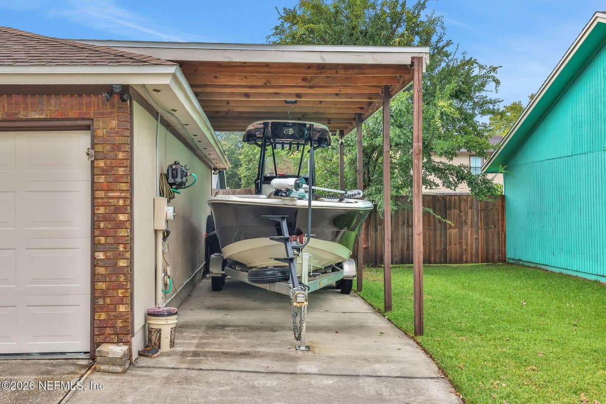 10927 GREAT SOUTHERN Drive, Jacksonville, FL 32257, Jacksonville, FL - photo 2