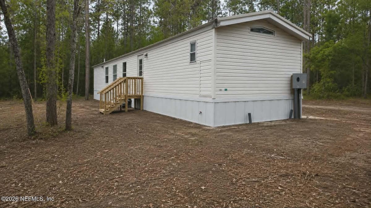1655 NW 65TH Street, Bell, FL 32619, Bell, FL - photo 2