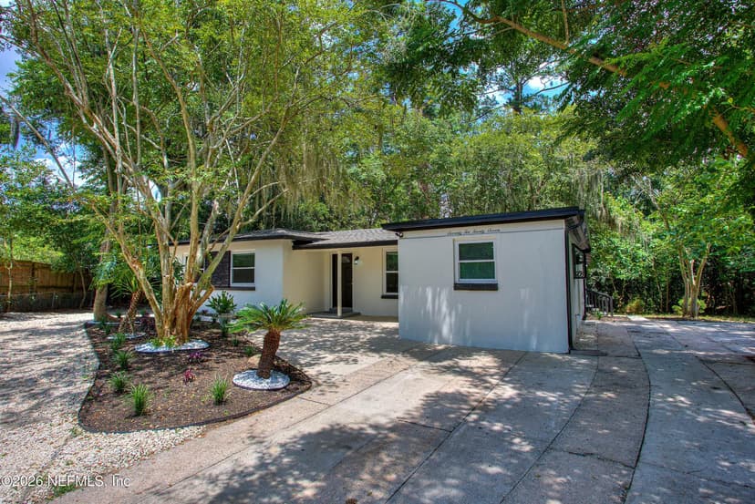 7227 WENDY Circle, Jacksonville, FL 32211