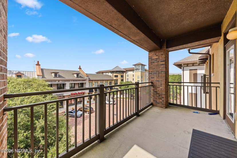9823 TAPESTRY PARK Circle 104, Jacksonville, FL 32246