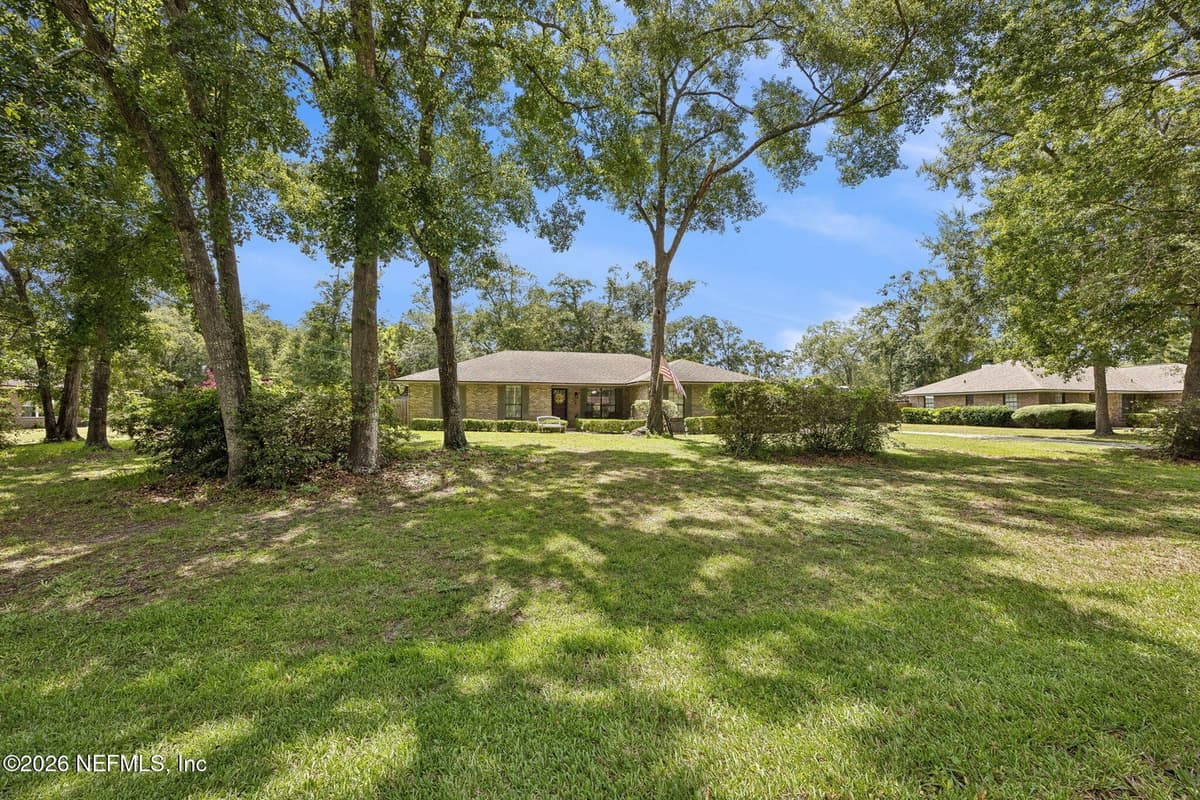 11166 WOODELM Drive E, Jacksonville, FL 32218, Jacksonville, FL - photo 2