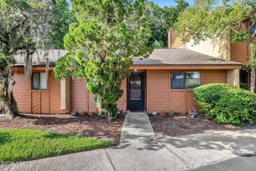85 DEBARRY Avenue 1002, Orange Park, FL 32073