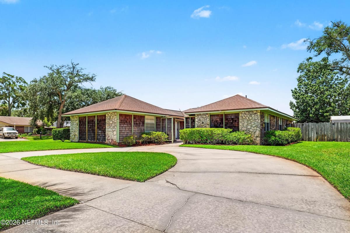 3866 LUTH Drive E, Jacksonville, FL 32250, Jacksonville, FL - photo 3