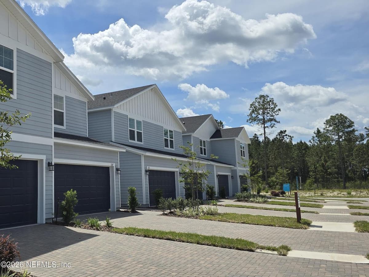 207 YELLOWSTONE Drive, St. Augustine, FL 32092, St. Augustine, FL - photo 2