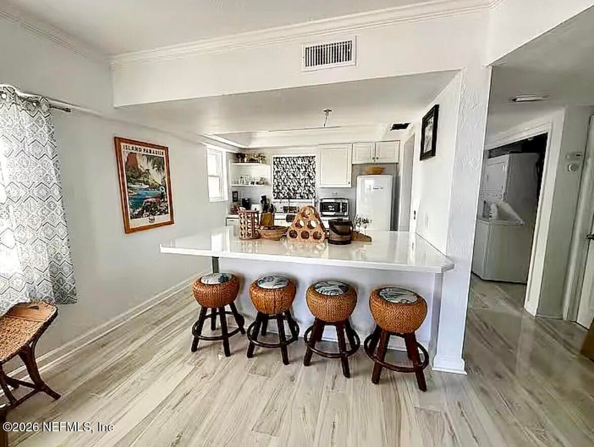 731 1ST Street 309, Jacksonville Beach, FL 32250, Jacksonville Beach, FL - photo 2