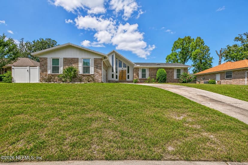 926 LONGRIDGE Court, Orange Park, FL 32065