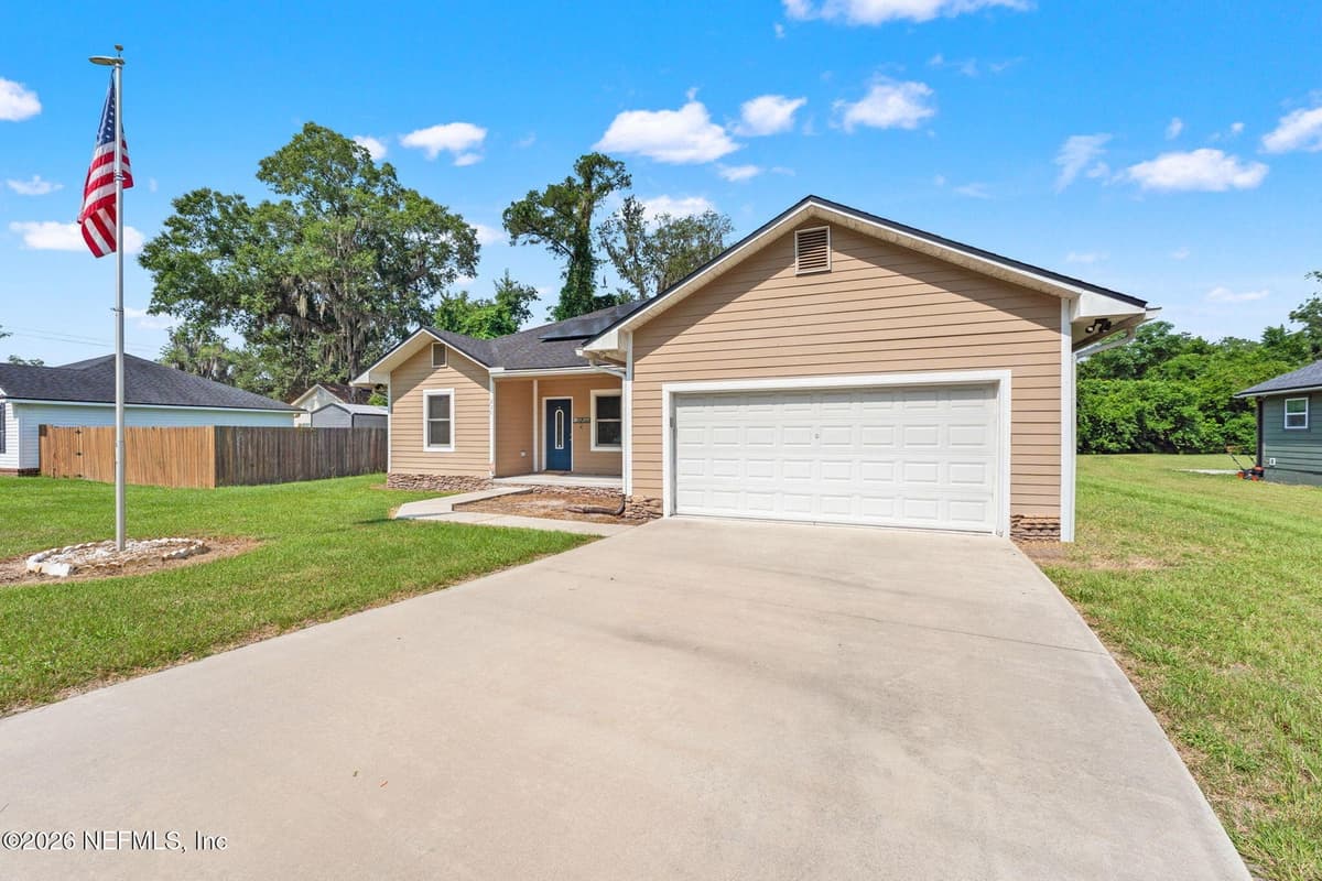 236 S 7TH Street, Macclenny, FL 32063, Macclenny, FL - photo 3