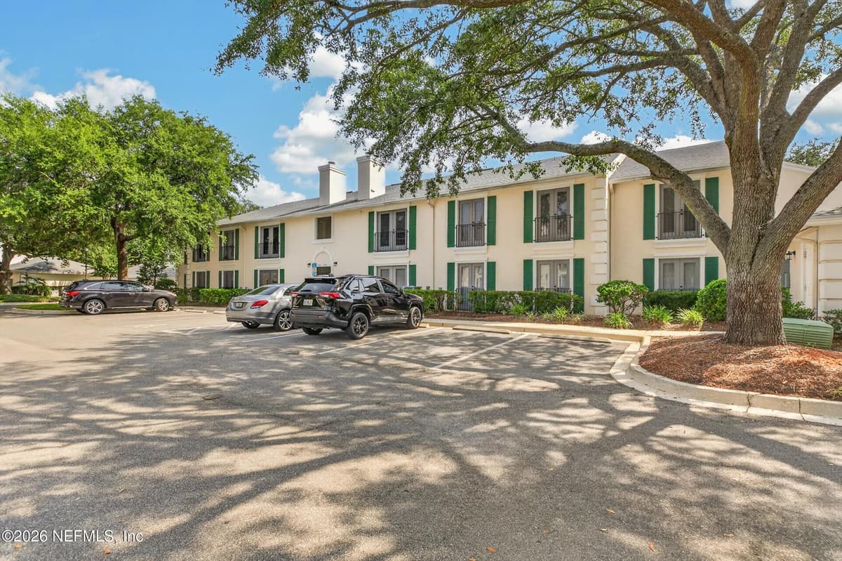 13715 RICHMOND PARK Drive N 504, Jacksonville, FL 32224, Jacksonville, FL - photo 3