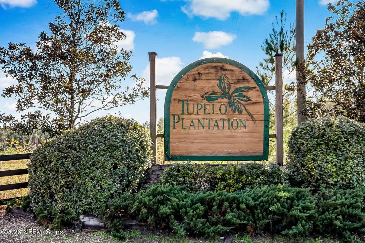 36014 PUREBREAD Court, Callahan, FL 32011, Callahan, FL - photo 2