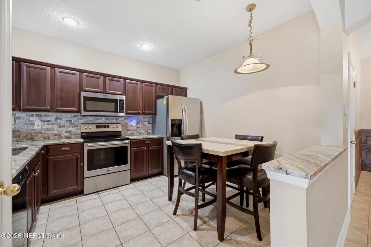 1827 BISCAYNE BAY Circle, Jacksonville, FL 32218, Jacksonville, FL - photo 3