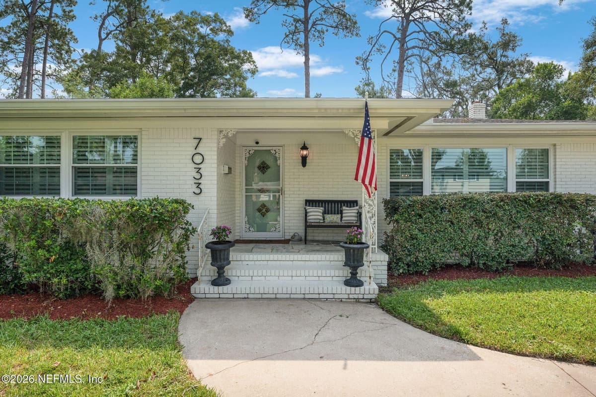 7033 CATALONIA Avenue, Jacksonville, FL 32217, Jacksonville, FL - photo 3