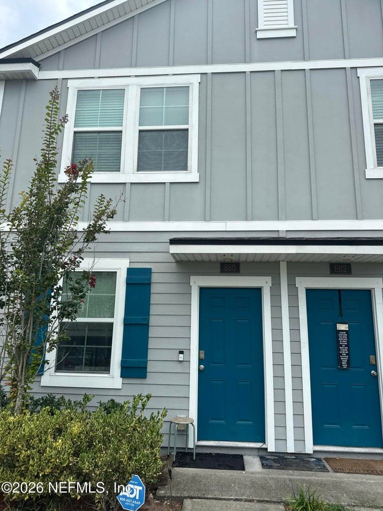 860 ROTARY Road, Jacksonville, FL 32211