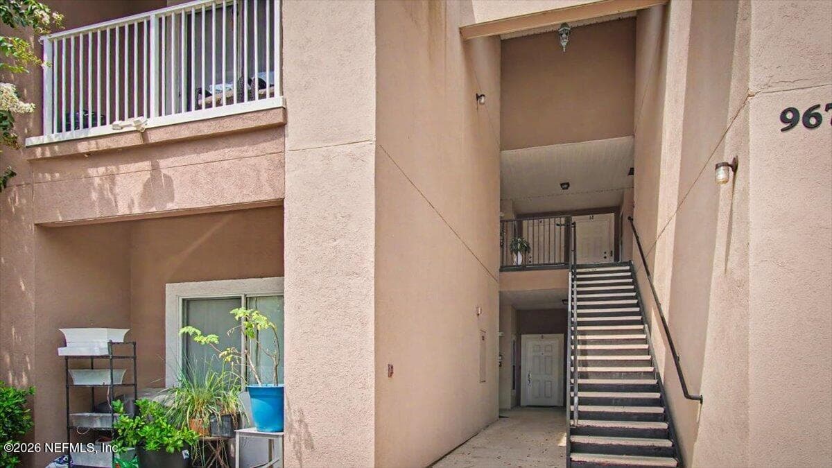 9670 AMARANTE Circle 7, Jacksonville, FL 32257, Jacksonville, FL - photo 2