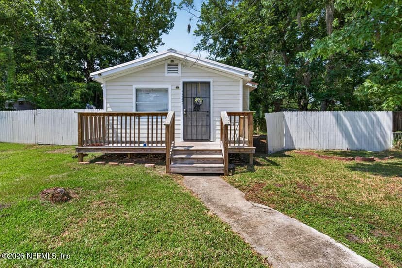 5545 PLYMOUTH Street, Jacksonville, FL 32205