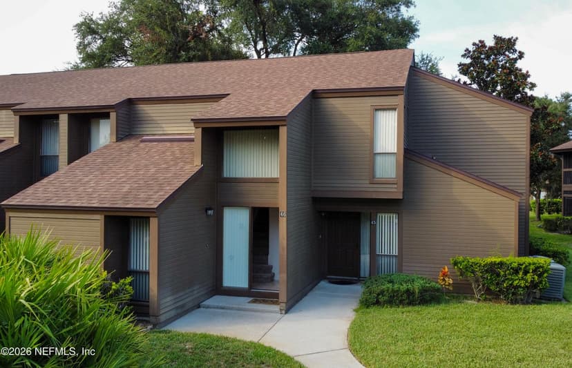 46 HEMBURY Lane, Palm Coast, FL 32137