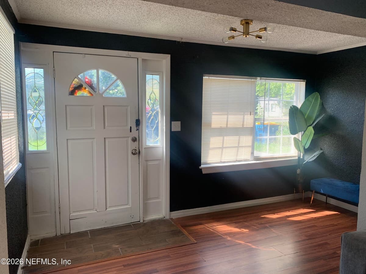 5737 MARIGOLD Road, Jacksonville, FL 32209, Jacksonville, FL - photo 2