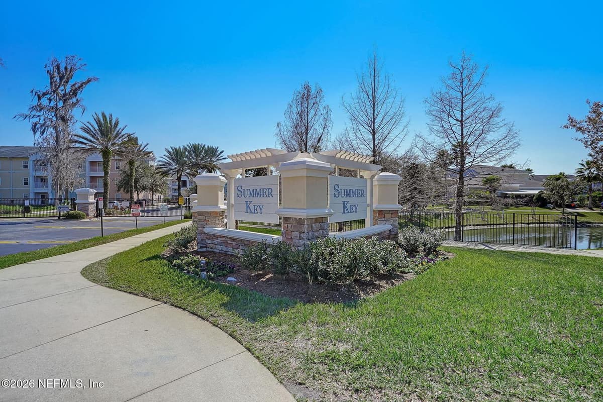 4917 KEY LIME Drive 202, Jacksonville, FL 32256, Jacksonville, FL - photo 2