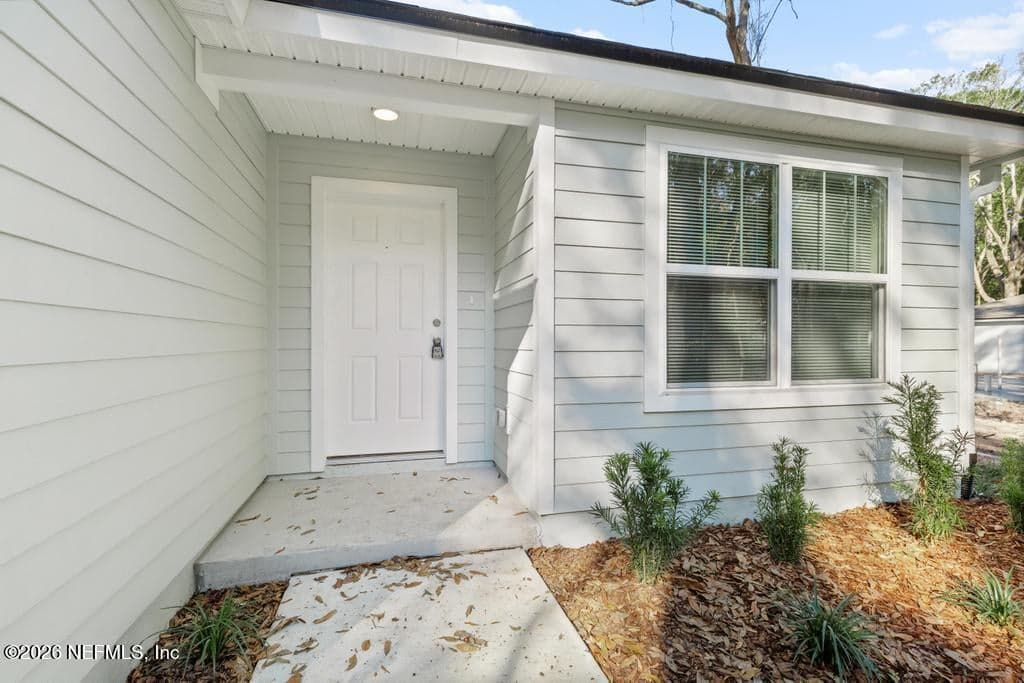 8040 SISKIN Avenue, Jacksonville, FL 32219, Jacksonville, FL - photo 2