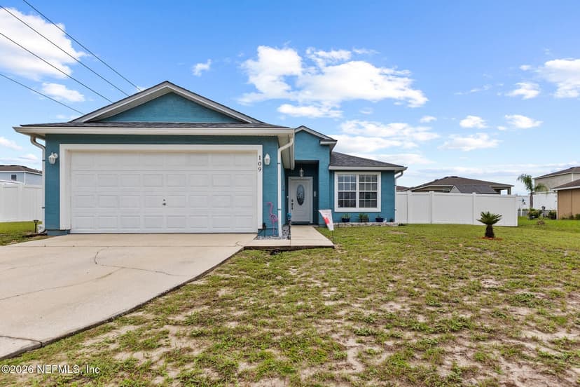 109 VILLAGE Drive, Welaka, FL 32193