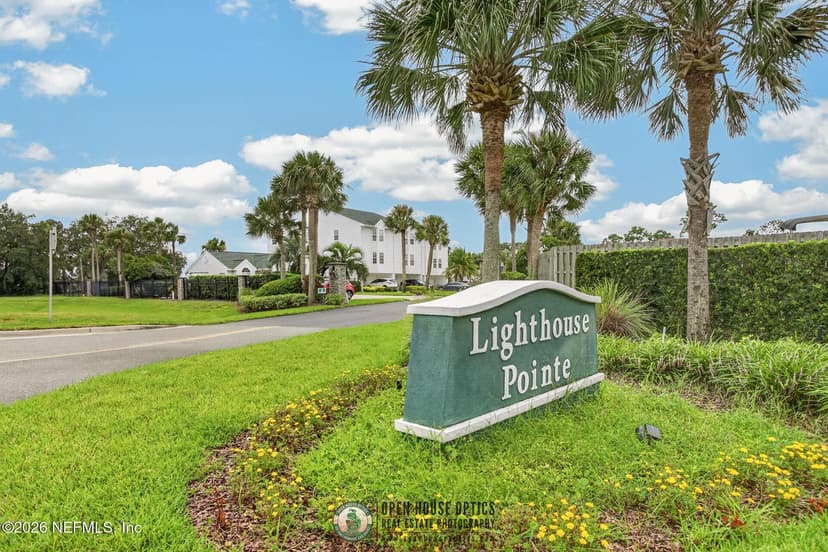 3331 LIGHTHOUSE POINT Lane, Jacksonville, FL 32250