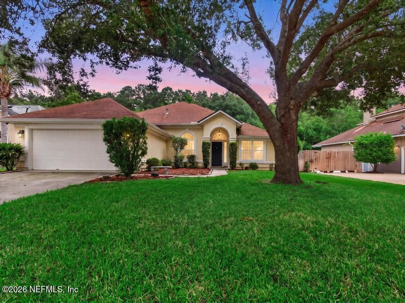 7883 CHASE MEADOWS Drive E, Jacksonville, FL 32256