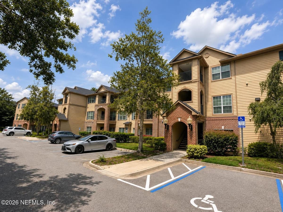 7800 POINT MEADOWS Drive 731, Jacksonville, FL 32256, Jacksonville, FL - photo 2