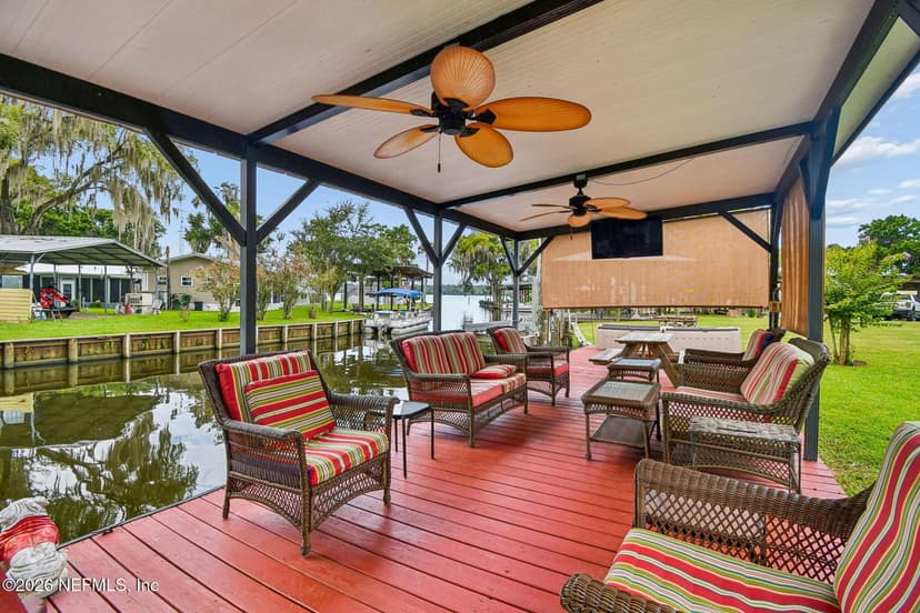 113 S LAKE GEORGE Drive, Georgetown, FL 32139