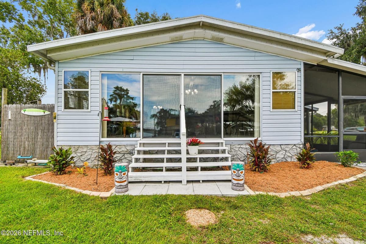 113 S LAKE GEORGE Drive, Georgetown, FL 32139, Georgetown, FL - photo 2