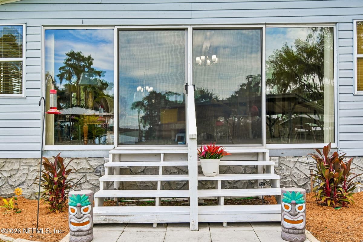 113 S LAKE GEORGE Drive, Georgetown, FL 32139, Georgetown, FL - photo 3