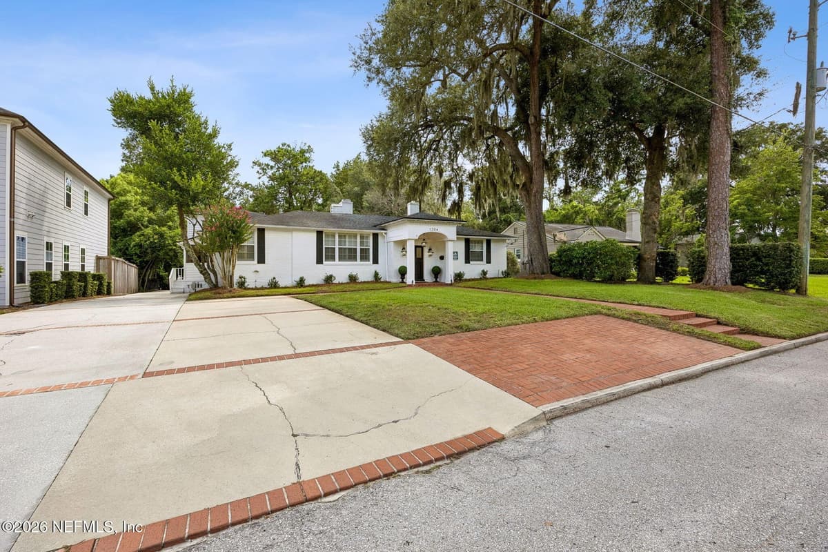 1204 MORVENWOOD Road, Jacksonville, FL 32207, Jacksonville, FL - photo 3