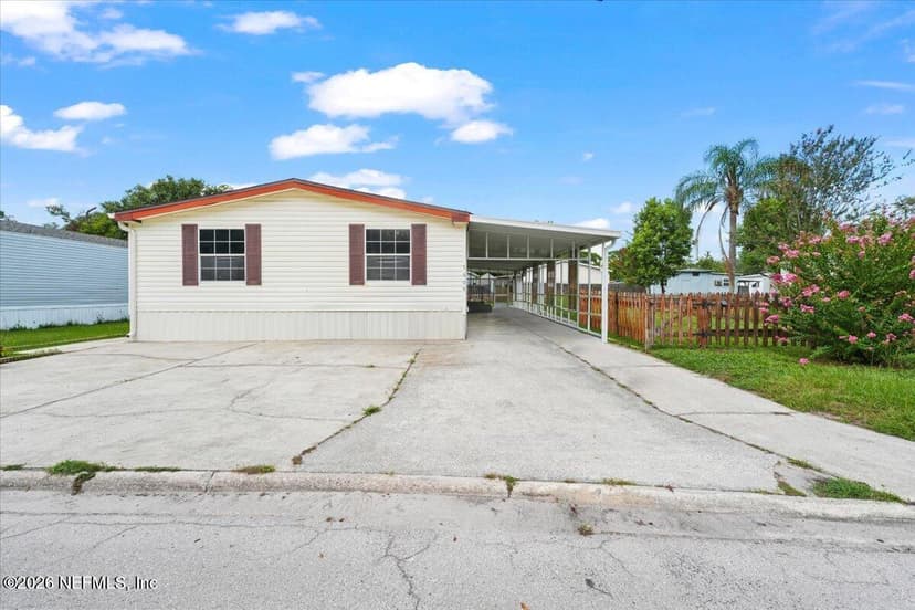 7605 SUNWOOD Drive, Jacksonville, FL 32256
